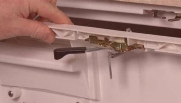 Bosch Dishwasher Can’t Change Cycle (Here’s How to Fix it) - 2026
